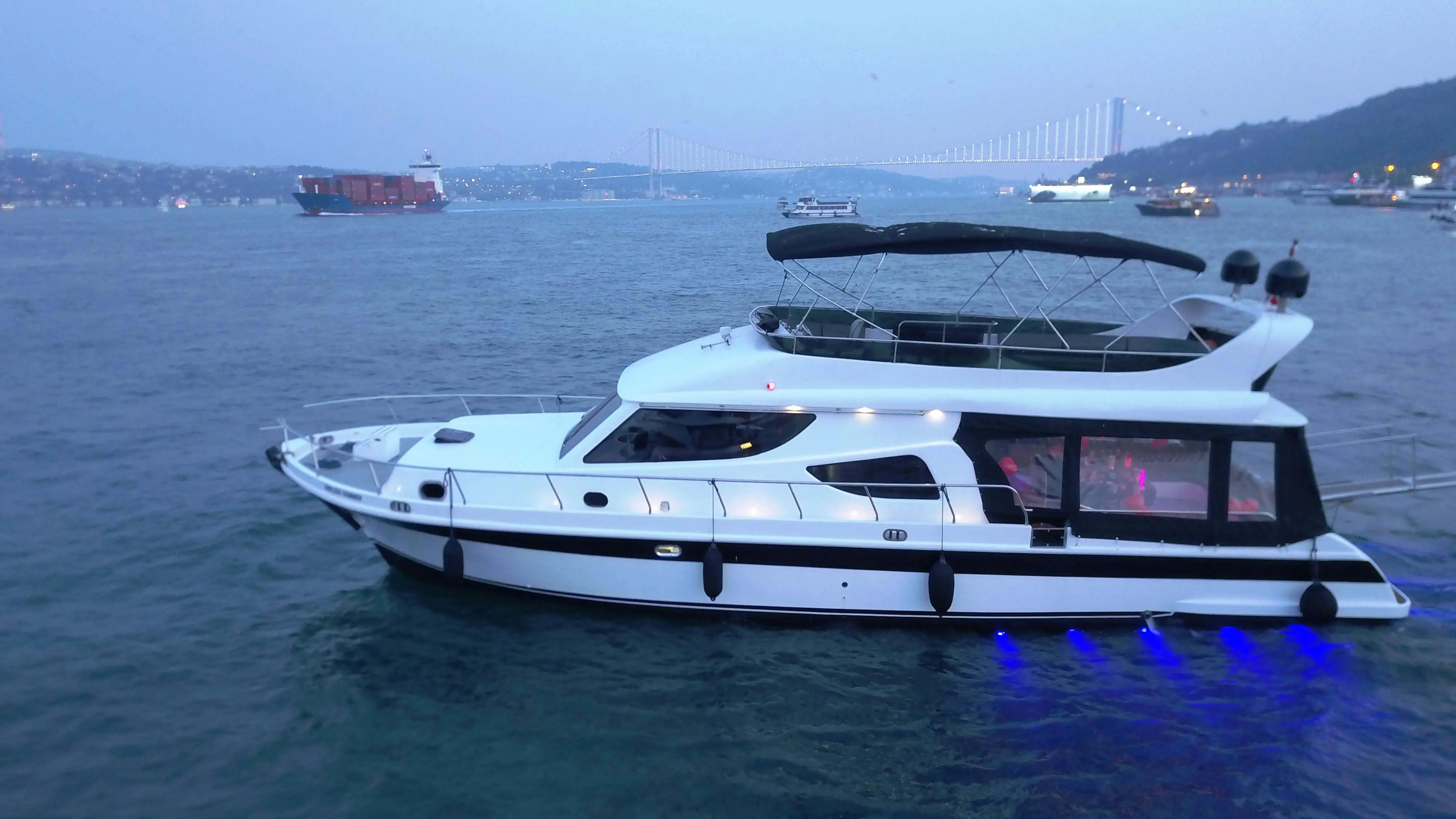 2018 Model Özel Yapım - Motoryat · 24 Kişilik · #119390