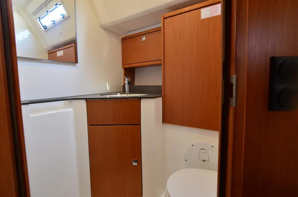 2015 Model Bavaria - Cruiser 46 · 8 Kişilik · #940103