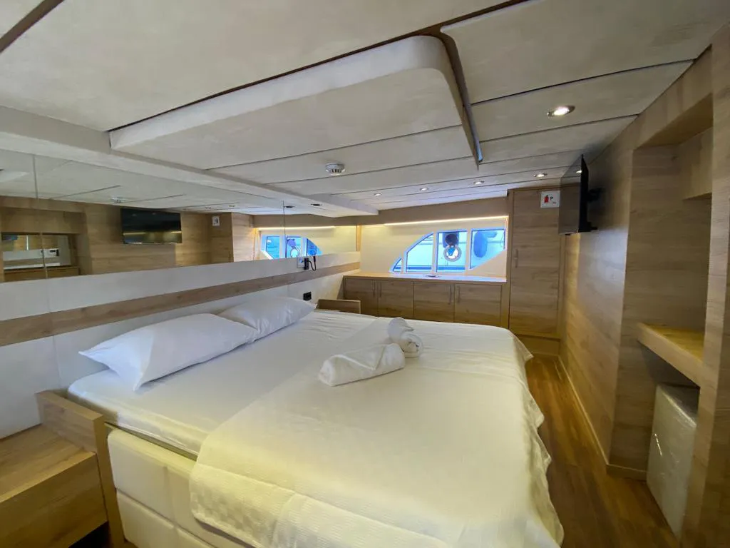 2022 Model Custom Made - Motor Yacht · 6 Guest · #031000
