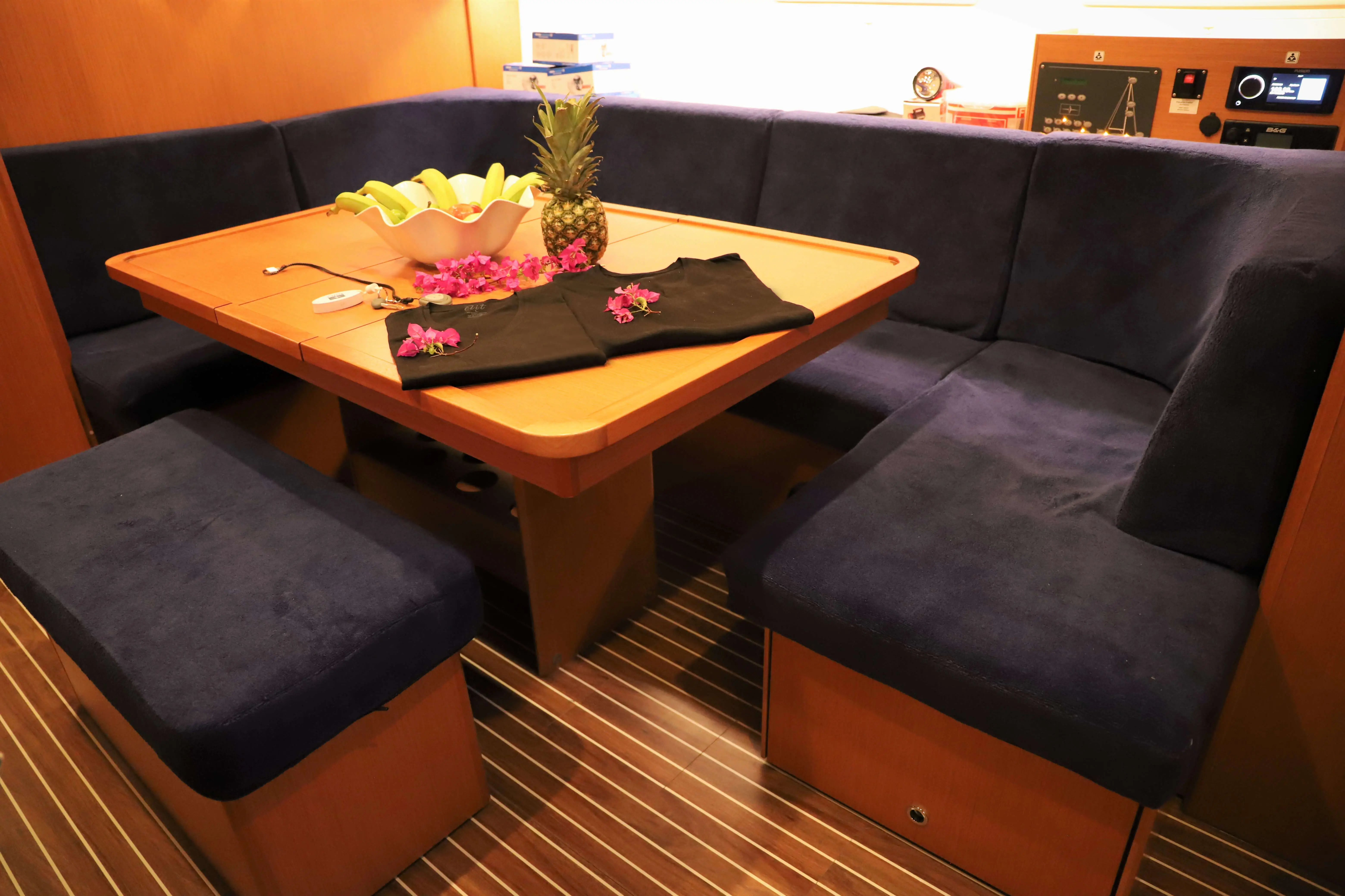 2023 Model Bavaria - Cruiser 46 · 9 Kişilik · #373300