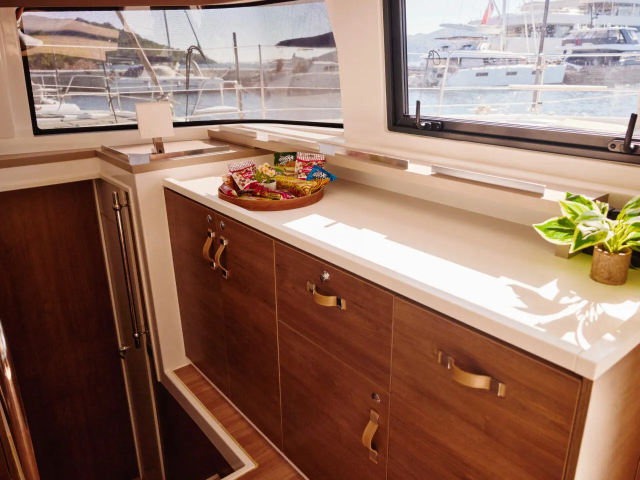 2022 Model Bali - 4.6 · 9 Kişilik · #600867