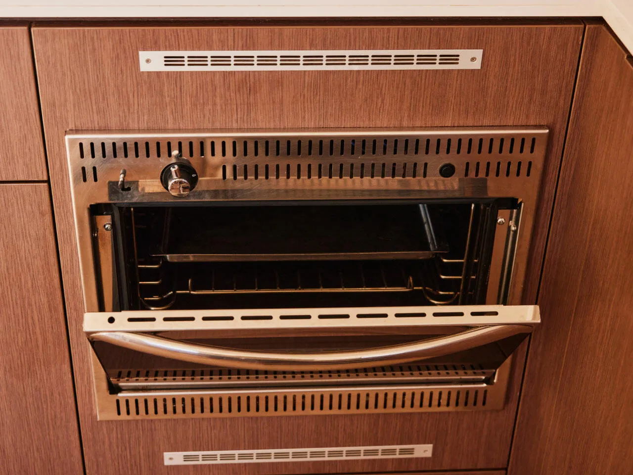 2021 Model Bali - 4.6 · 9 Guest · #805374