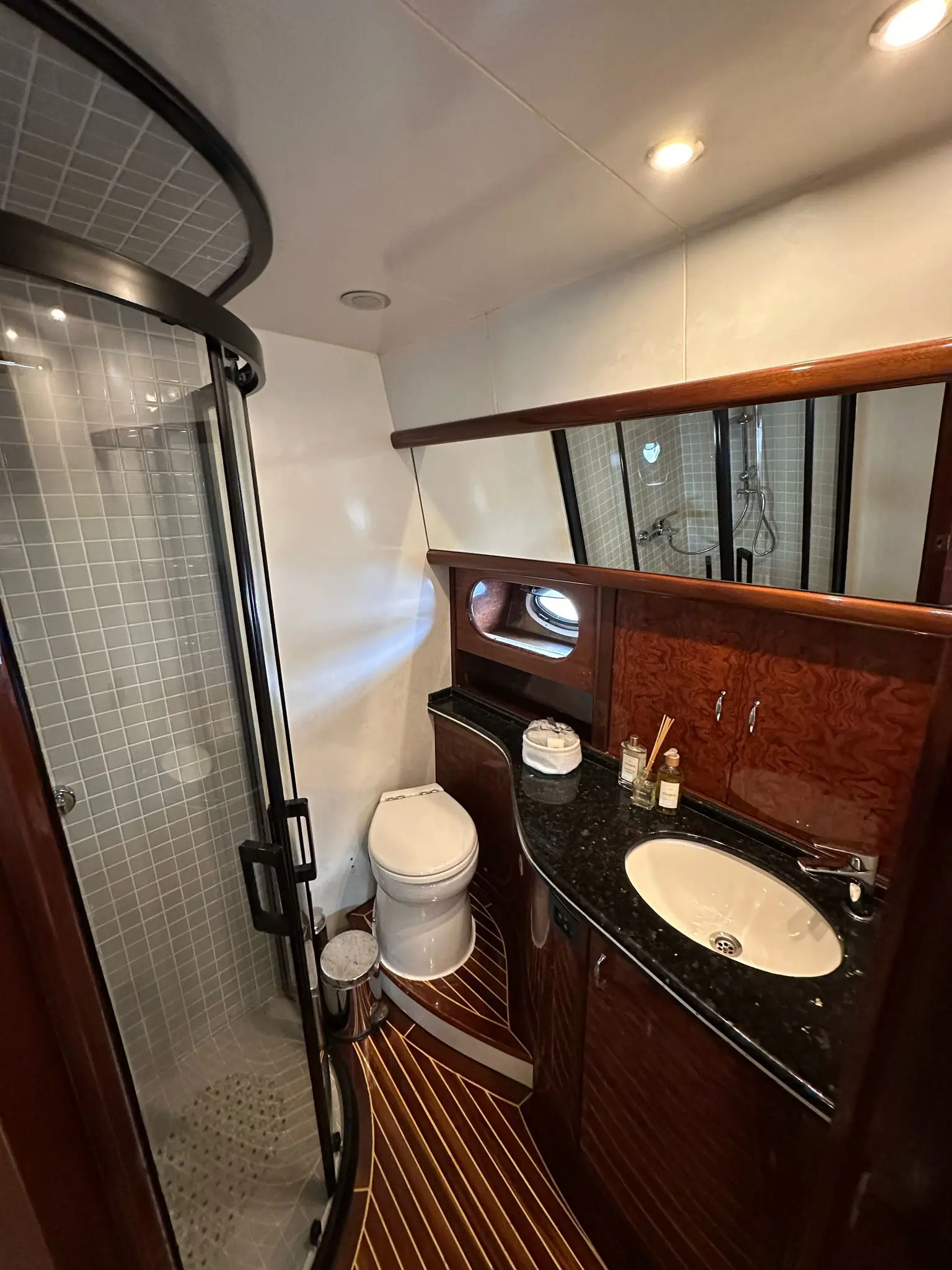 2012 Model Özel Yapım - Motoryat · 40 Kişilik · #949729