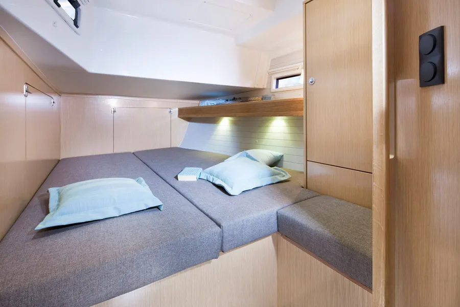 2011 Model Bavaria - Cruiser 45 · 6 Guest · #615162