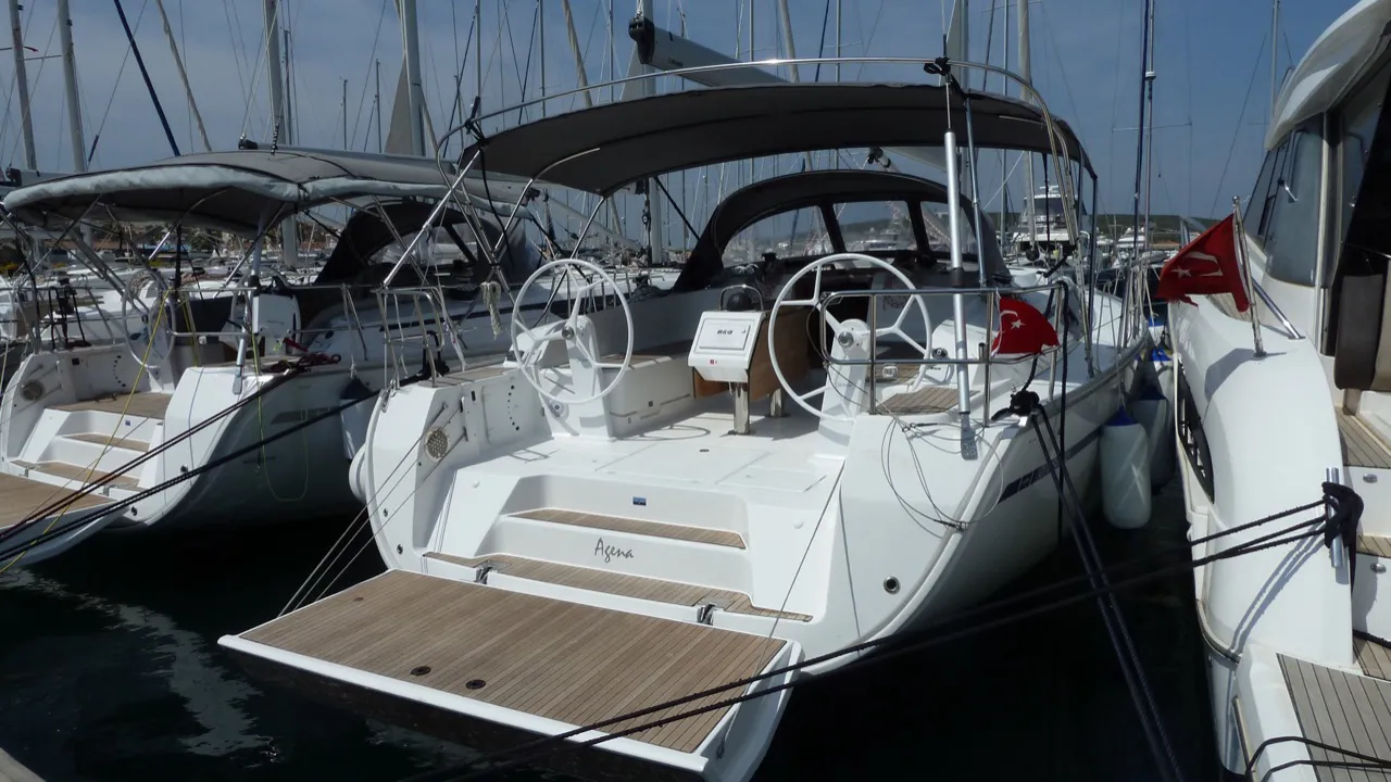 2020 Model Bavaria - Cruiser 46 · 10 Guest · #937924