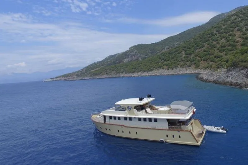 2005 Model Özel Yapım - Motoryat · 10 Kişilik · #888014