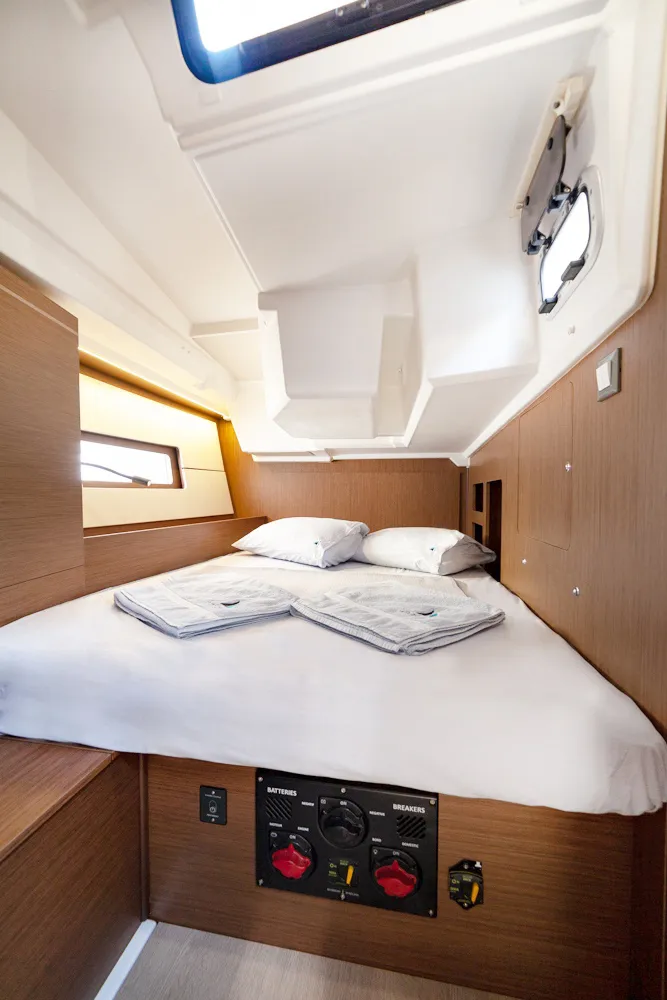 2020 Model Beneteau - Oceanis 46.1 · 8 Guest · #577718