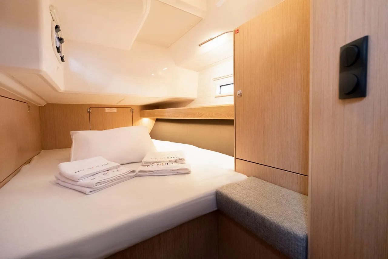 2022 Model Bavaria - Cruiser 46 · 8 Kişilik · #064446