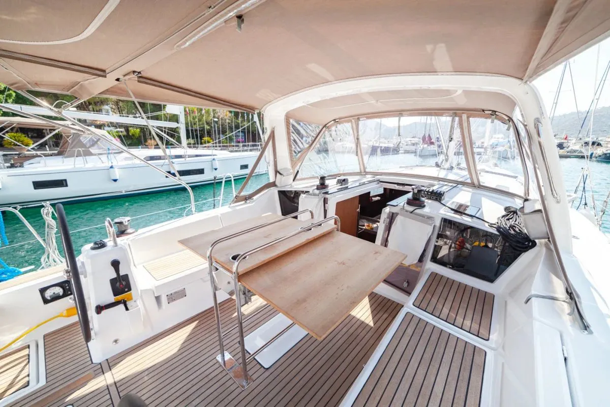 2020 Model Beneteau - Oceanis 41.1 · 6 Kişilik · #142022