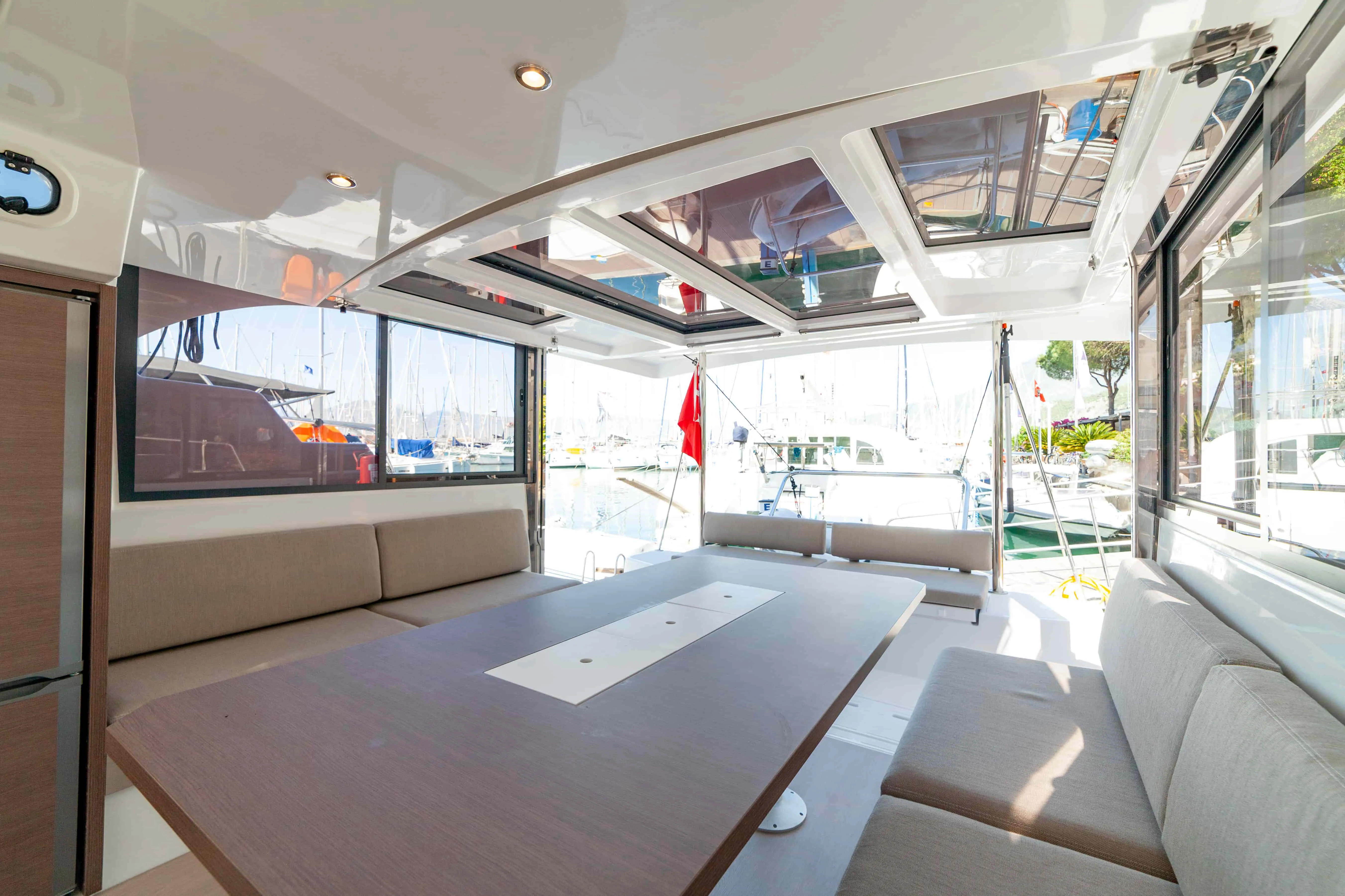 2021 Model Bali - Catspace · 9 Guest · #225566