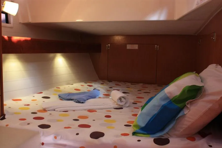 2011 Model Bavaria - Cruiser 45 · 8 Kişilik · #054348