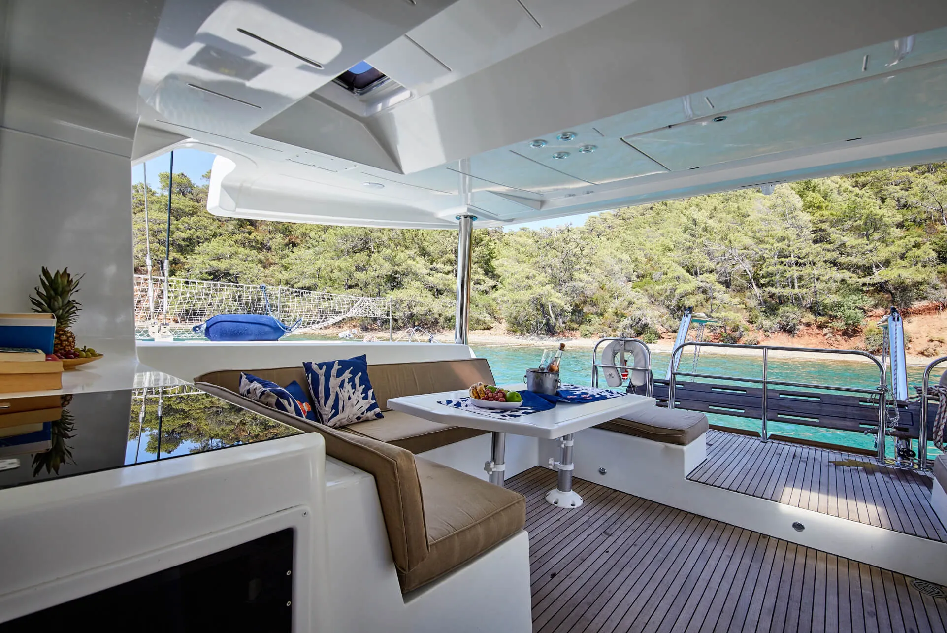 2013 Model Lagoon - 52 · 8 Guest · #549945