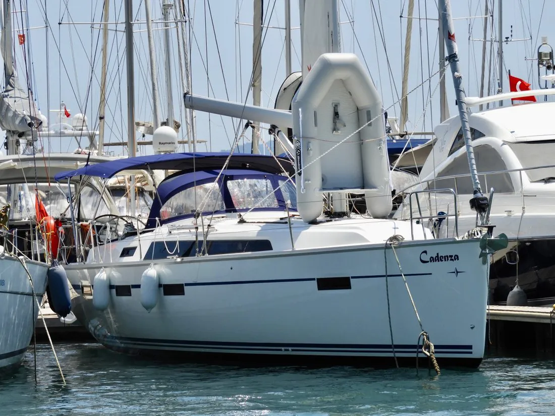 2019 Model Bavaria - Cruiser 41 · 8 Kişilik · #657798