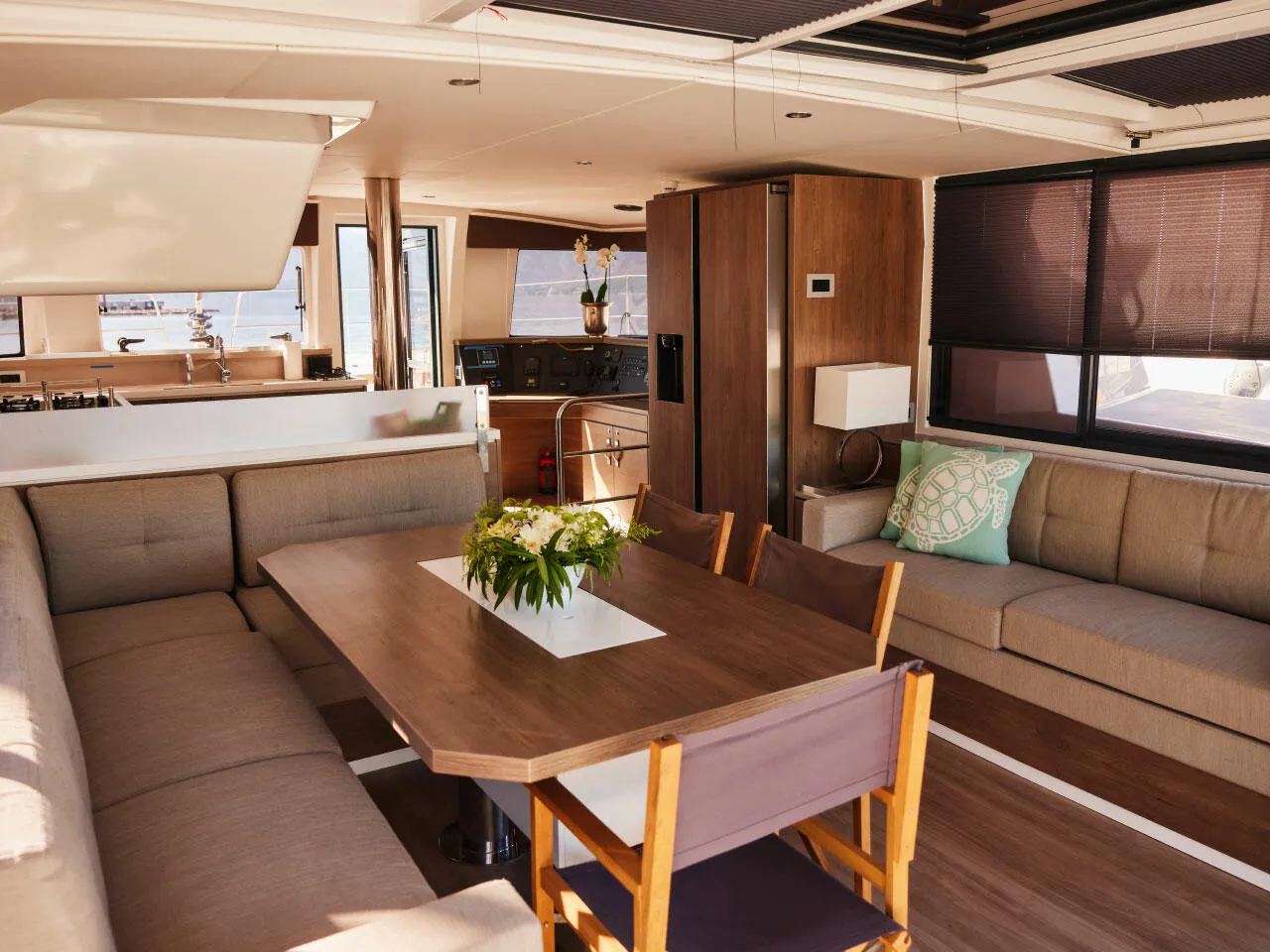 2023 Model Bali - 4.4 · 9 Kişilik · #748925