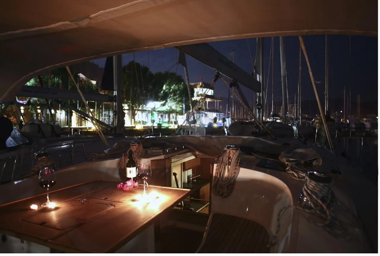 2011 Model Bavaria - Cruiser 45 · 8 Kişilik · #054348