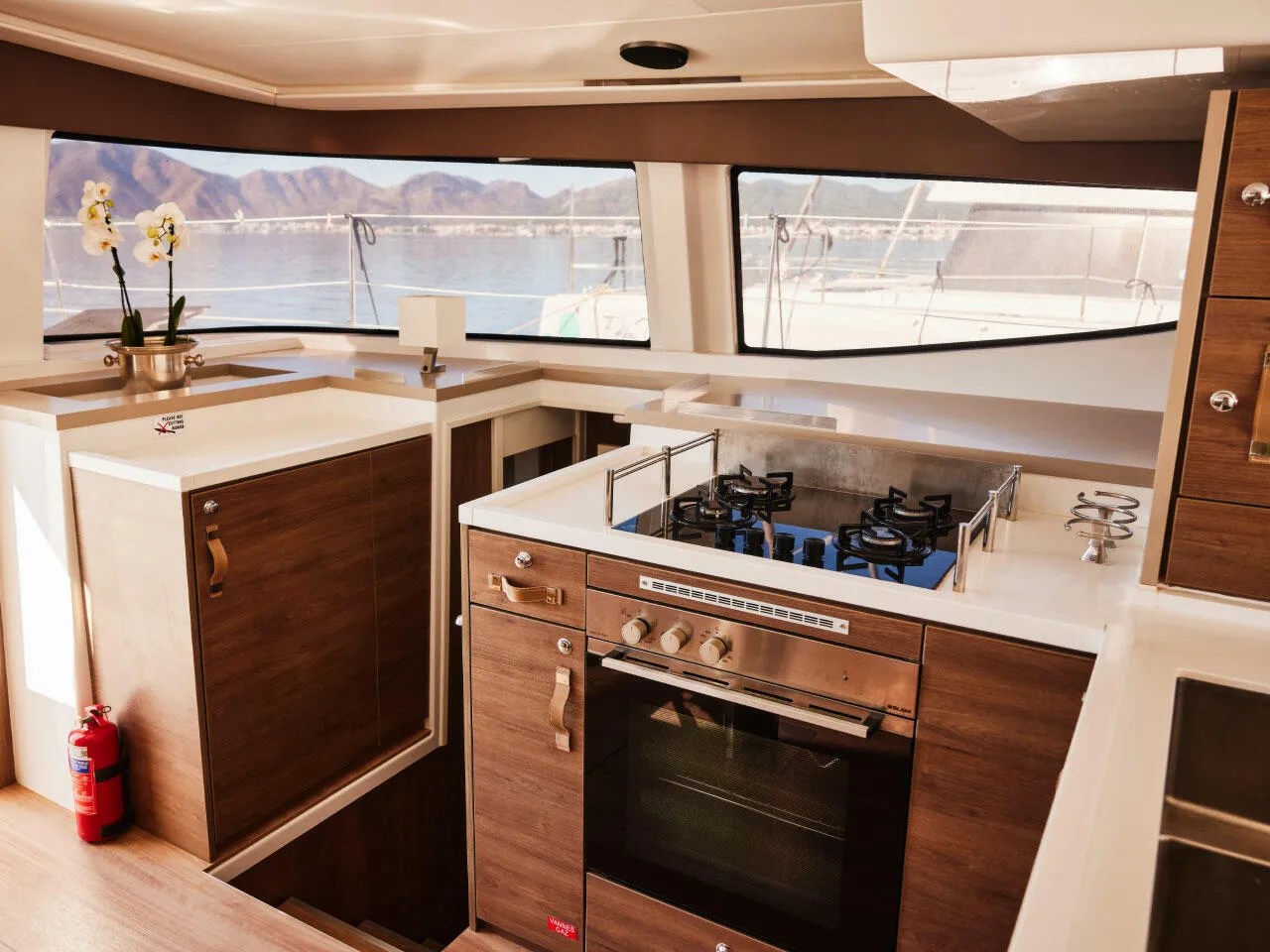 2022 Model Bali - 4.8 · 9 Kişilik · #480510