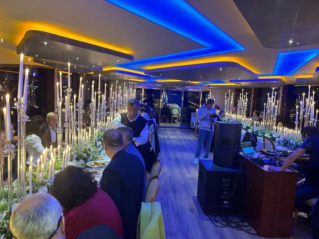 2023 Model Özel Yapım - Motoryat · 127 Kişilik · #221527