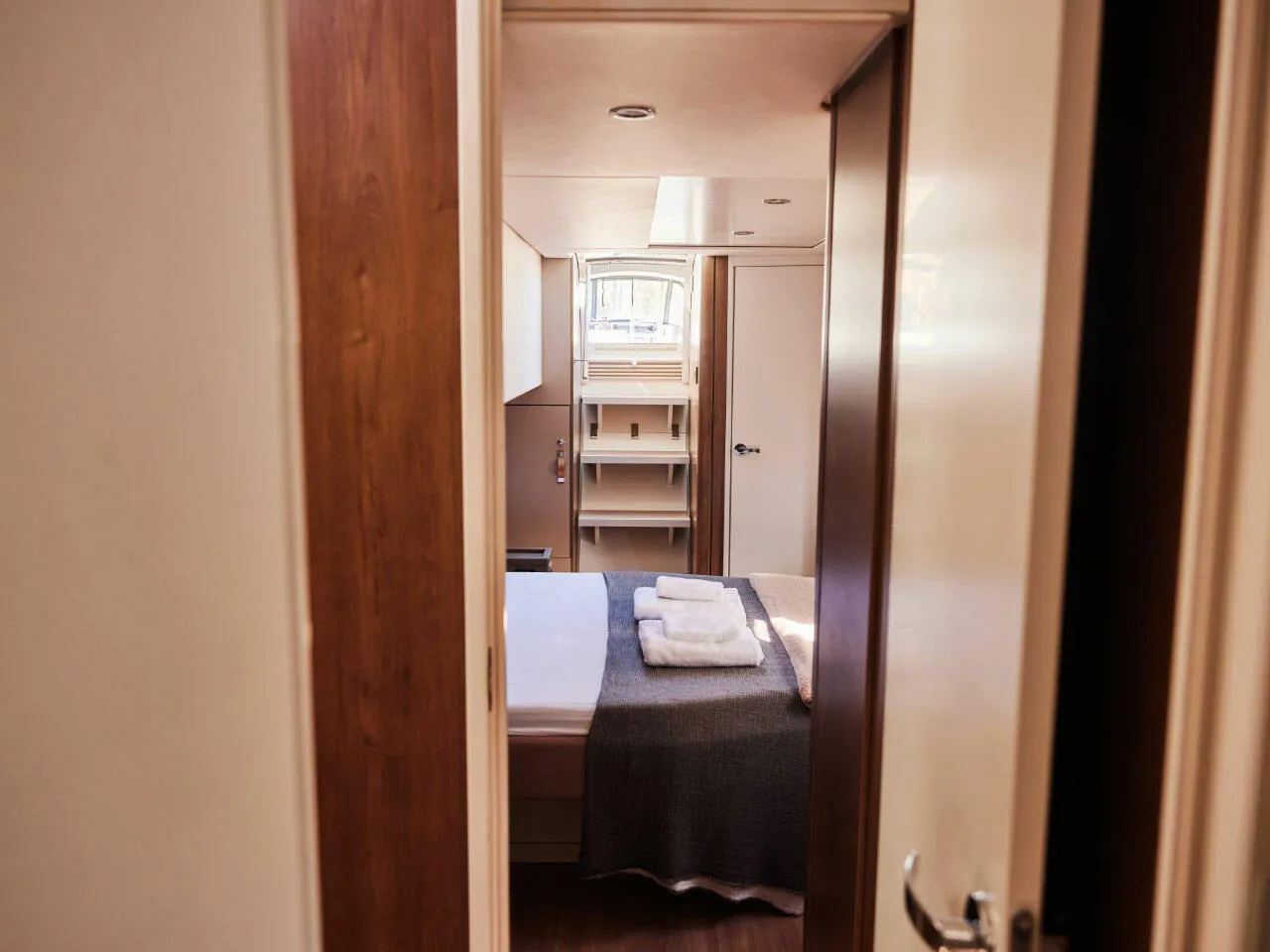 2022 Model Bali - 4.8 · 9 Kişilik · #480510