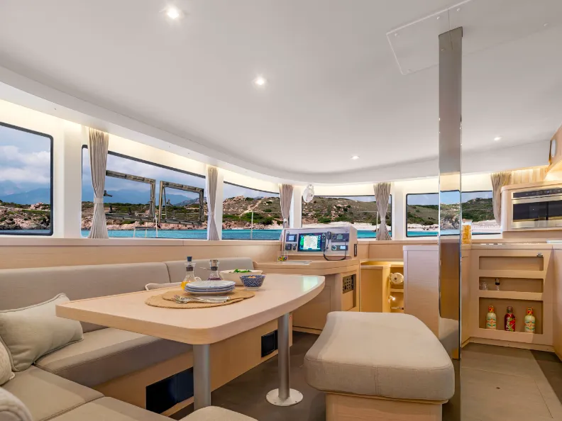 2024 Model Lagoon -  42 · 12 Kişilik · #112681