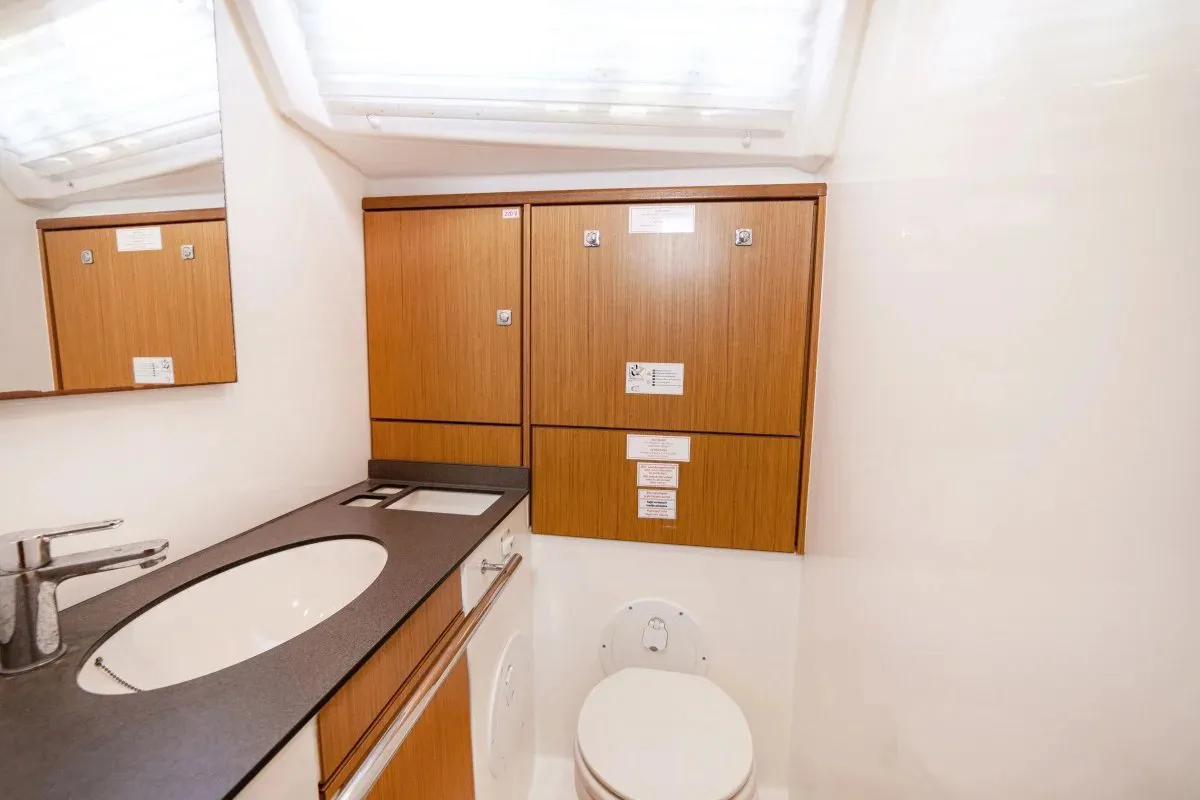 2014 Model Bavaria - Cruiser 46 · 8 Guest · #238805