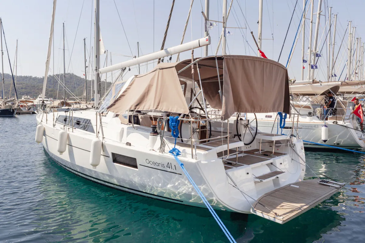 2020 Model Beneteau - Oceanis 41.1 · 6 Kişilik · #365948
