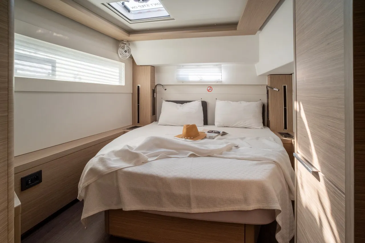 2023 Model Lagoon -  46  · 10 Guest · #225255