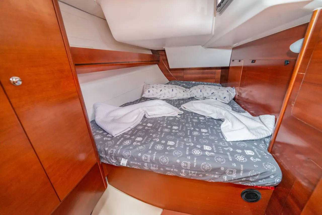 2010 Model Dufour -  405 Grand Large · 7 Kişilik · #077003