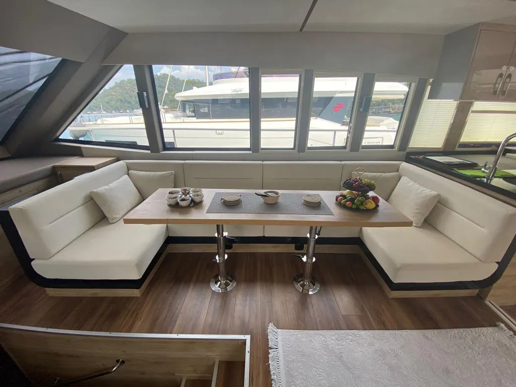 2022 Model Custom Made - Motor Yacht · 6 Guest · #031000