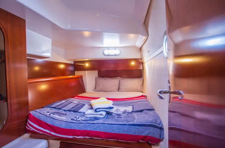 2005 Model Fountaine Pajot - Lavezzi 40 · 9 Kişilik · #597441