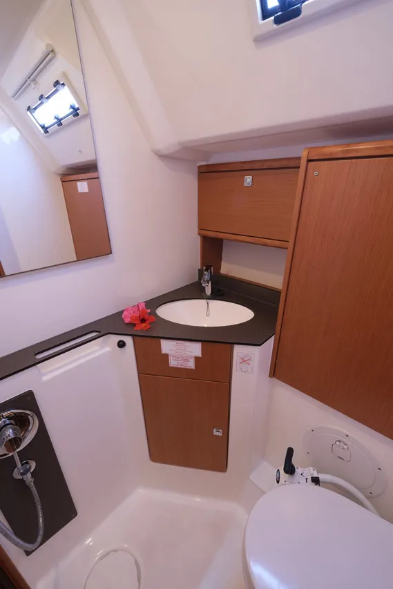 2020 Model Bavaria - Cruiser 46 · 8 Guest · #155380