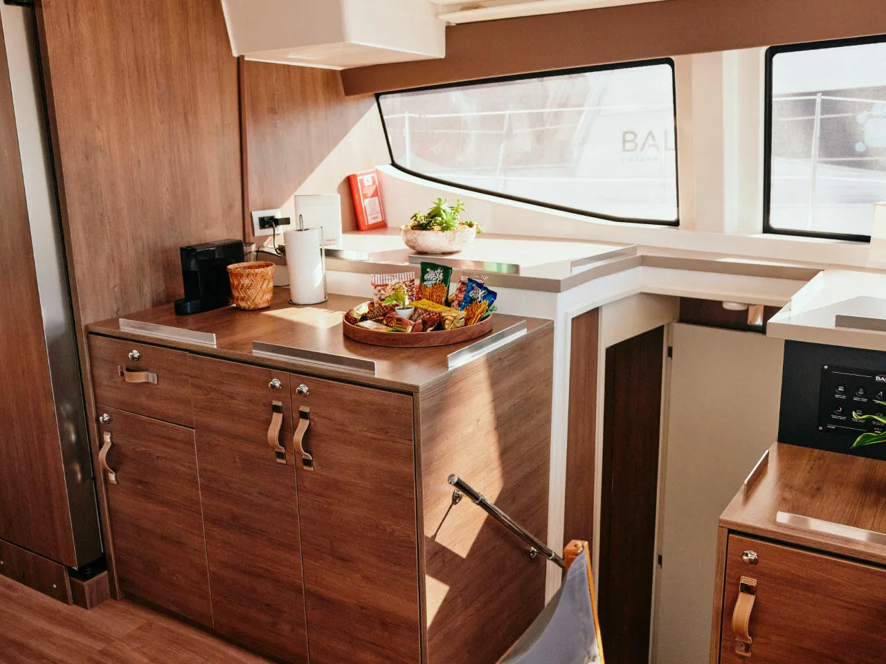 2022 Model Bali - 4.8 · 9 Kişilik · #480510