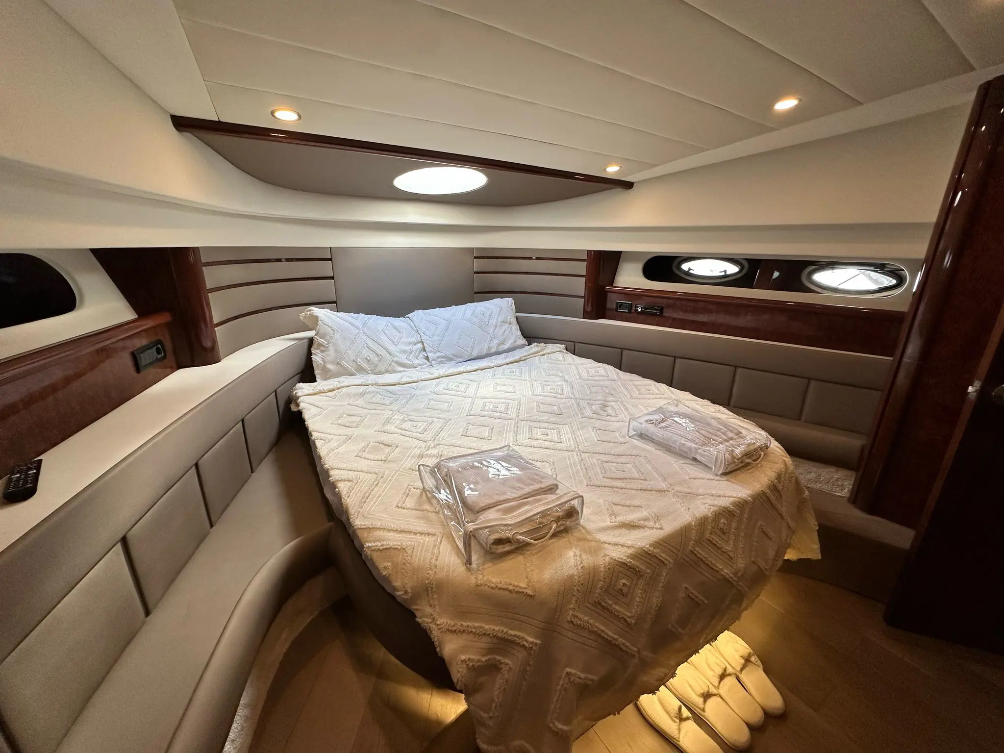 2012 Model Özel Yapım - Motoryat · 40 Kişilik · #949729