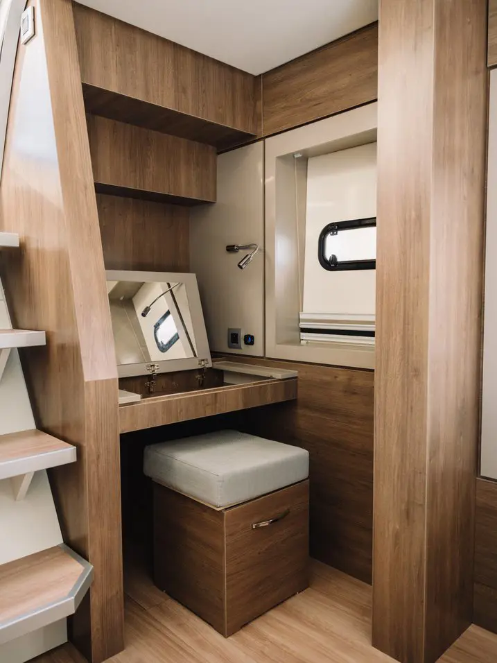 2022 Model Bali - 4.8 · 7 Kişilik · #540472