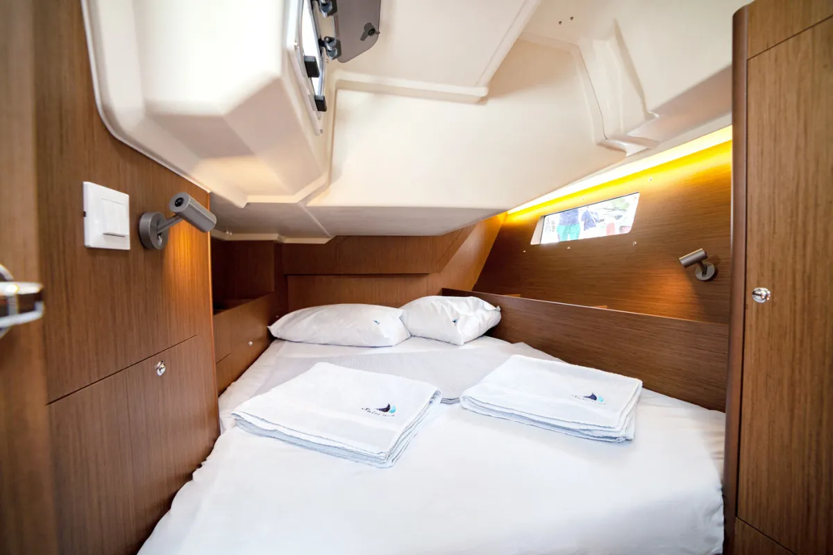 2020 Model Beneteau - Oceanis 41.1 · 6 Kişilik · #365948